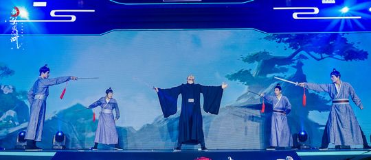 《新笑傲江湖》手游它凭什么比原著还精彩！